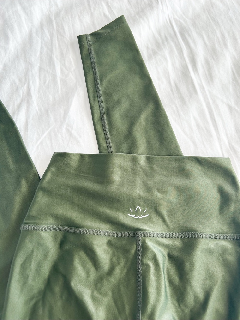 Beyond Yoga High-Waist Olive Green Leggings